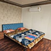 1329b698-817b-4205-9f57-a86b95532f9e